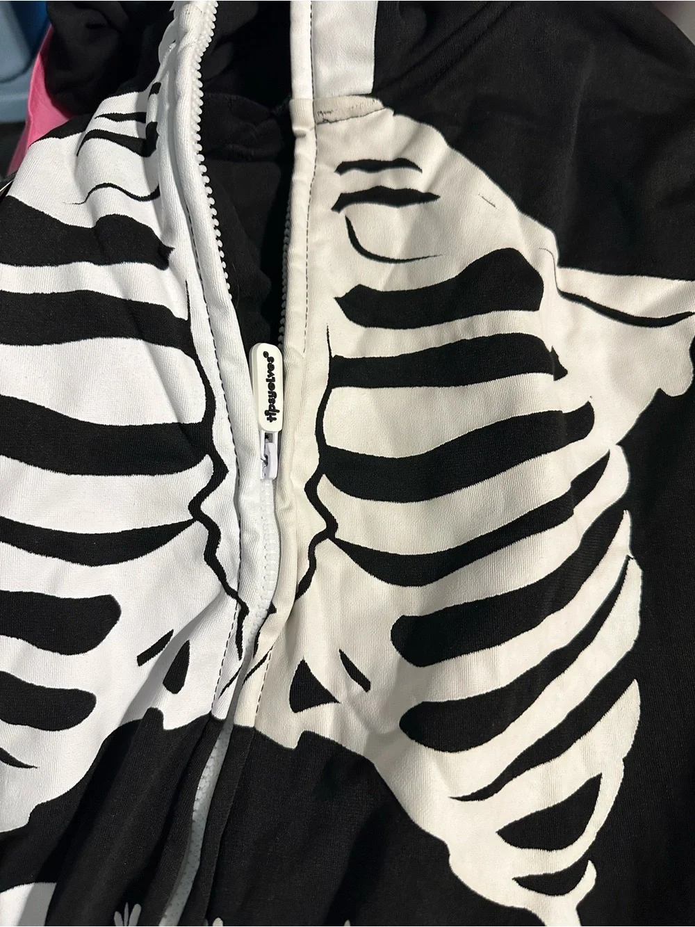 Tipsy Elves pit approx